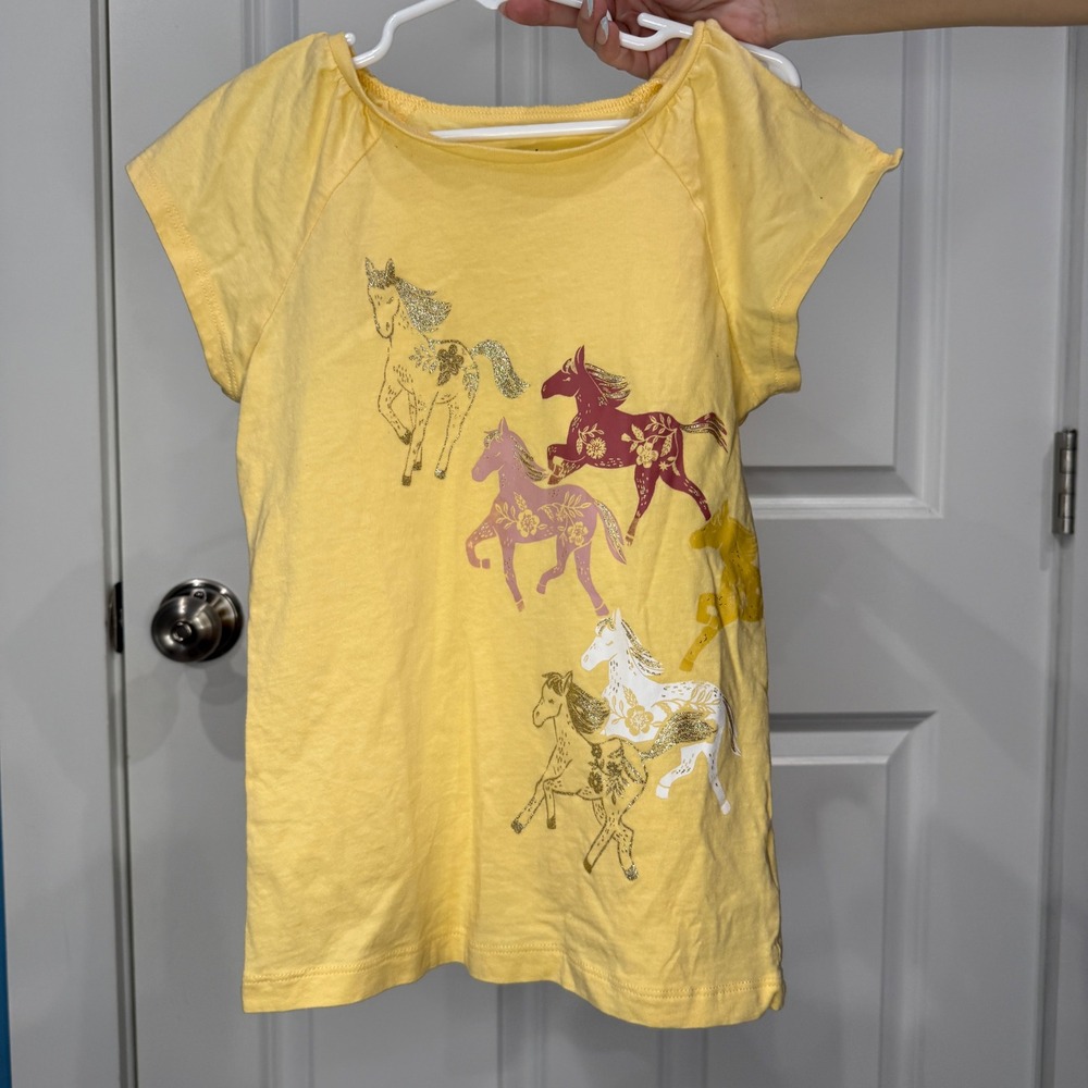 Carters Kid Girls Yellow Horse Graphic T-Shirt Size 7 Short Sleeve